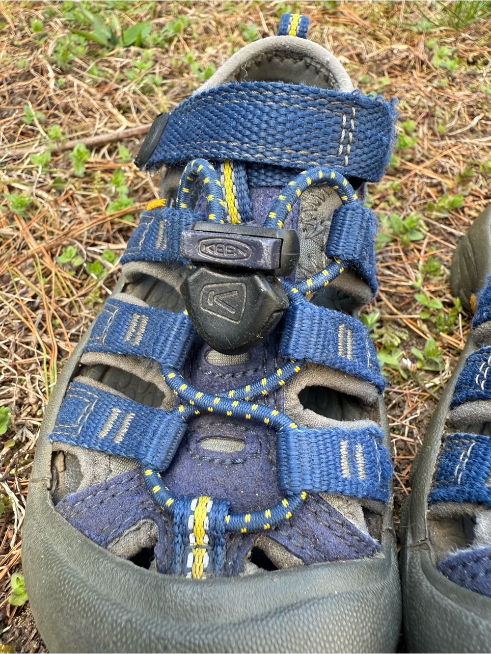 Keen Kids Newport H2 Blue Depths/Gargoyle Waterproof Sandals - Picture 6 of 12
